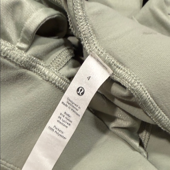 Lululemon align top with matching ready to rulu jogger - Picture 5 of 5